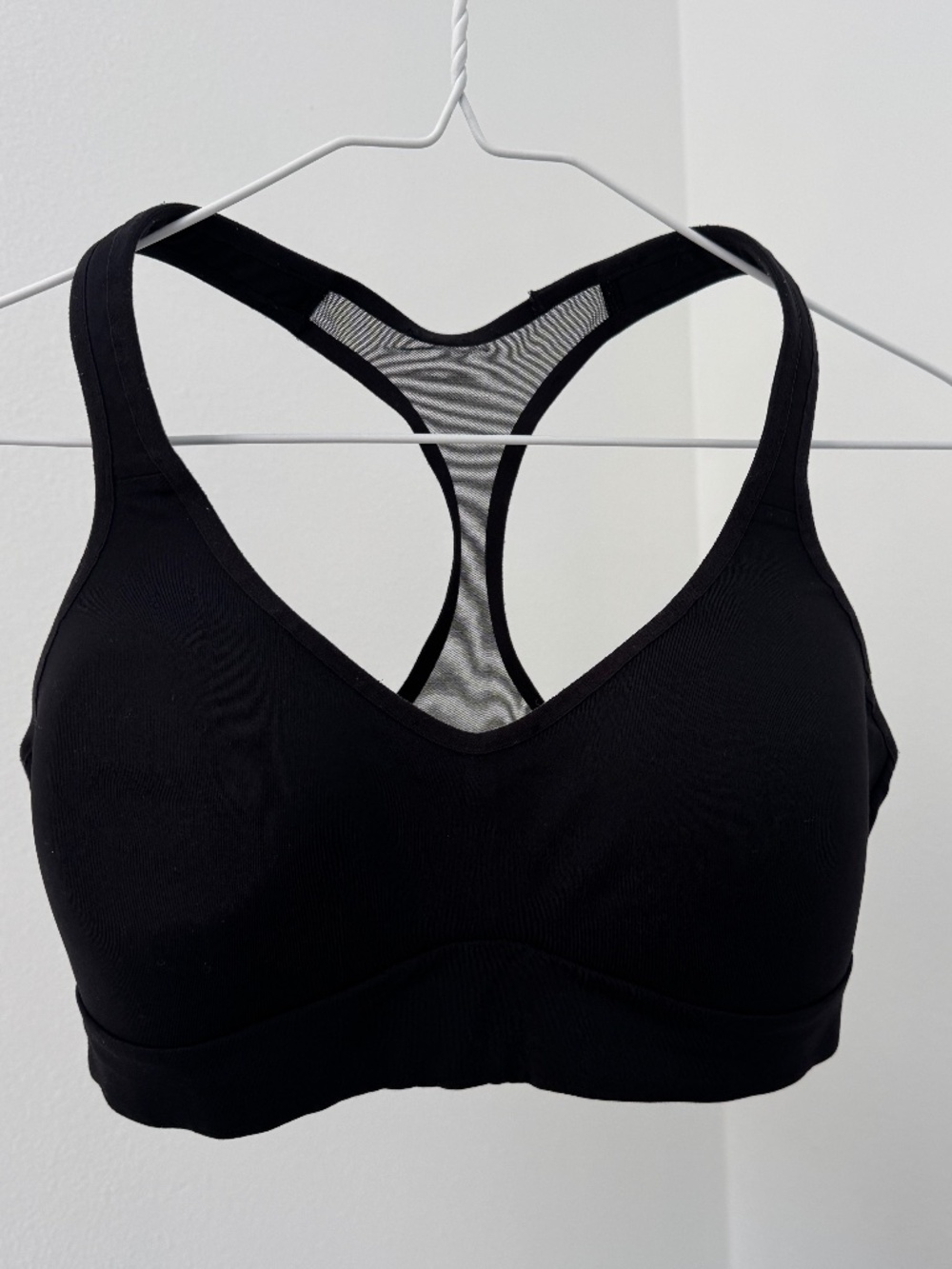 Lululemon Sports bra black